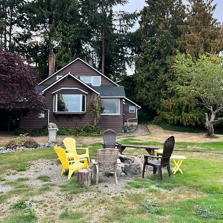 Sea Edge Motel Parksville Exterior photo