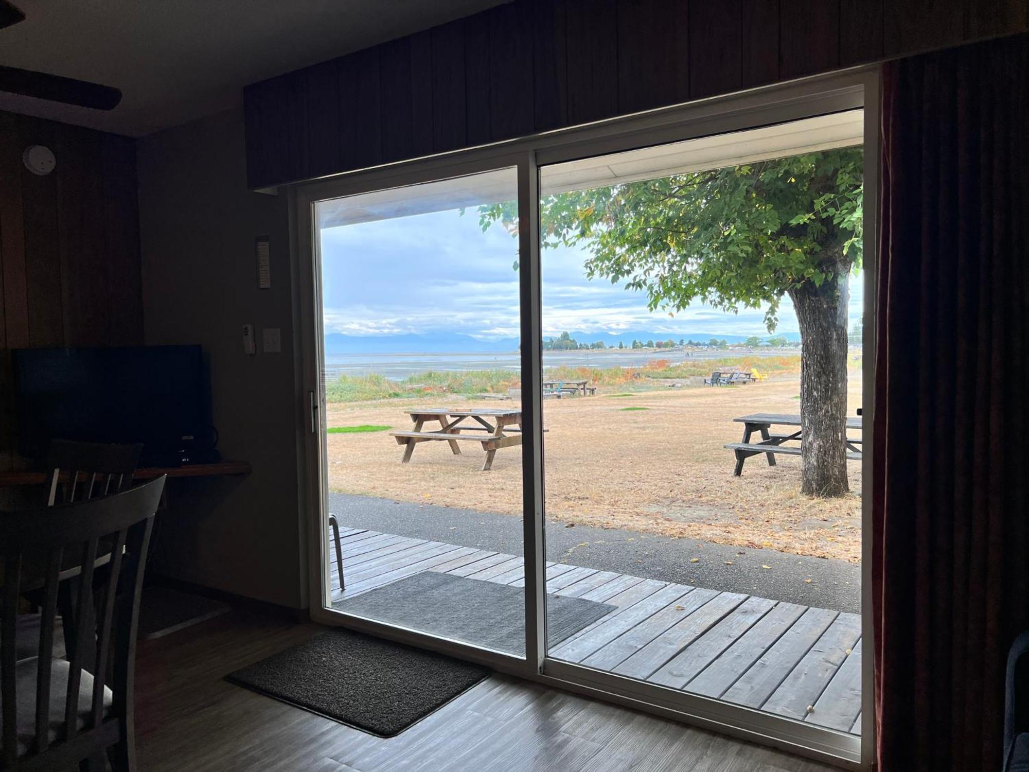 Sea Edge Motel *